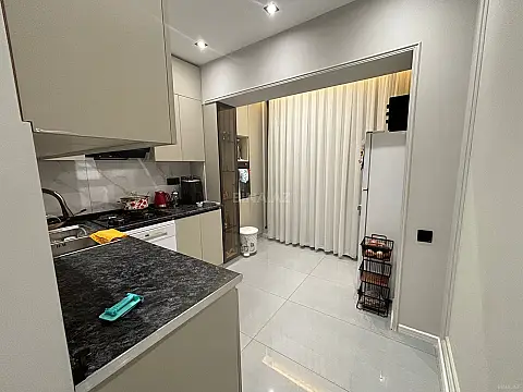 Satılır 5 otaqlı mənzil 125 m²