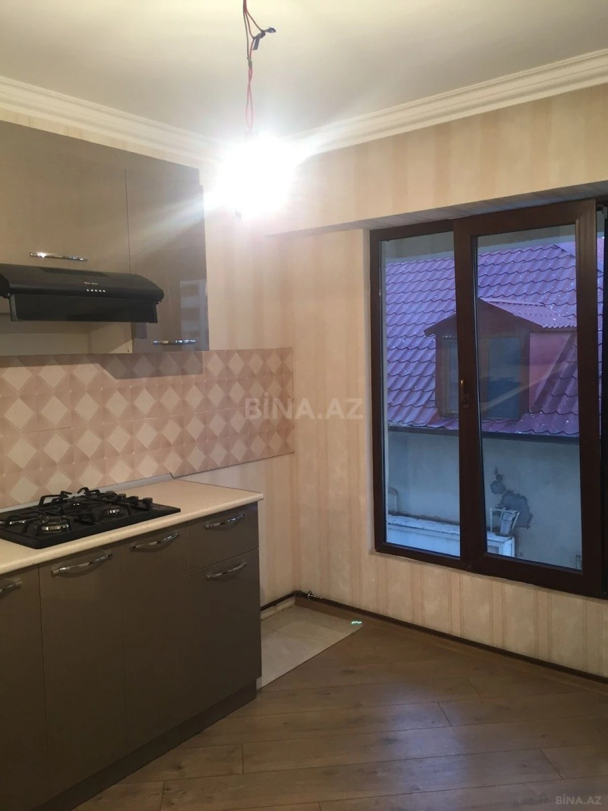 Kirayə verilir 2 otaqlı mənzil 55 m²