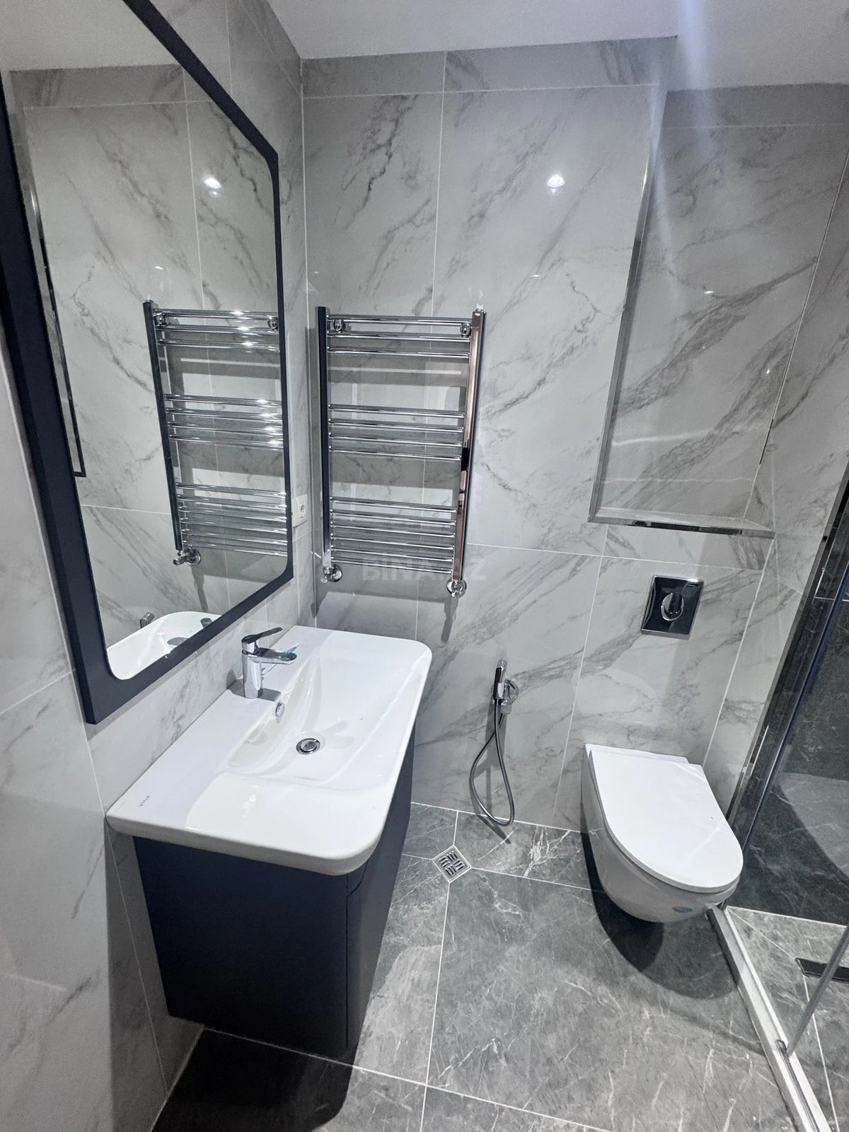 Satılır 3 otaqlı mənzil 85 m²