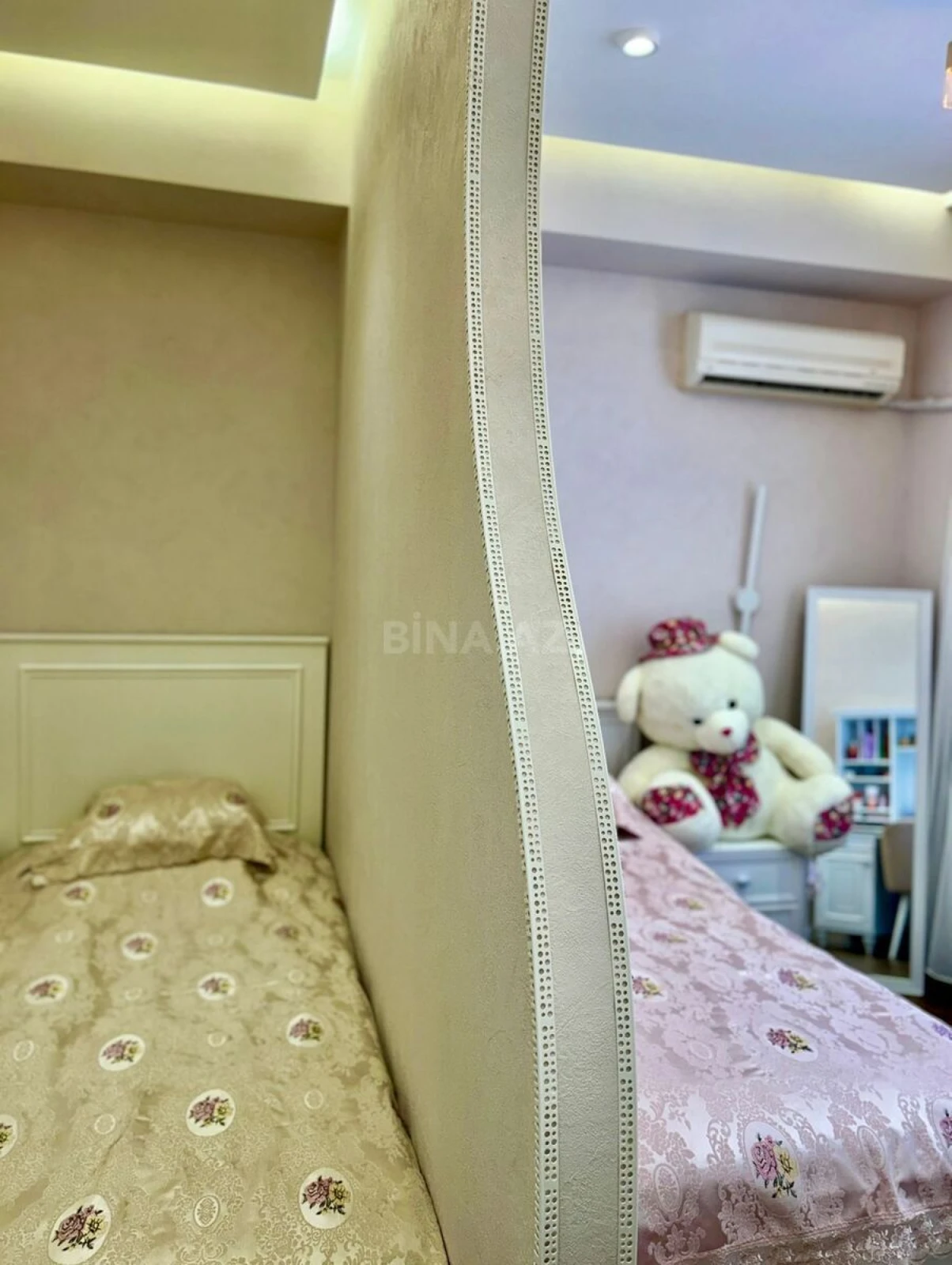 Satılır 3 otaqlı mənzil 82 m²