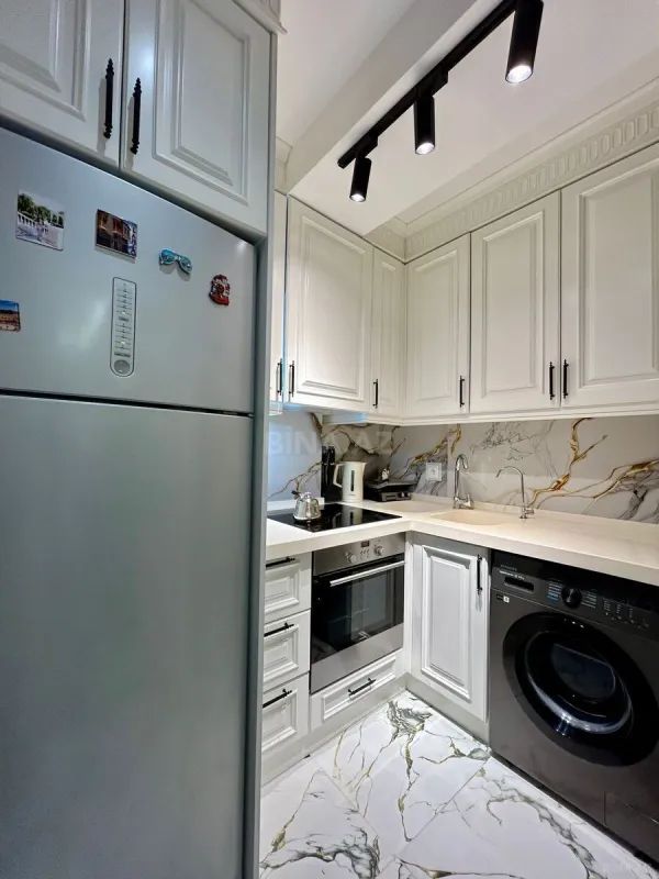 Satılır 3 otaqlı mənzil 82 m²