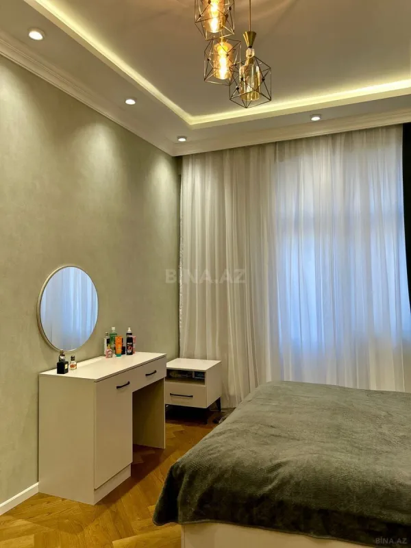 Satılır 3 otaqlı mənzil 82 m²