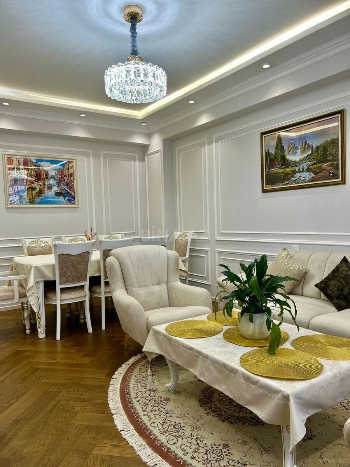Satılır 3 otaqlı mənzil 82 m²