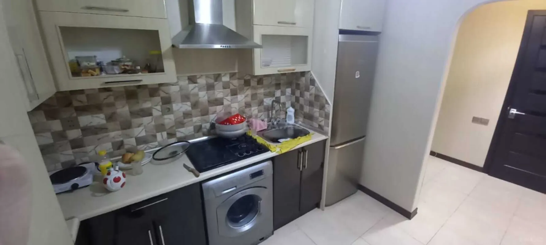 Satılır 2 otaqlı mənzil 61 m²