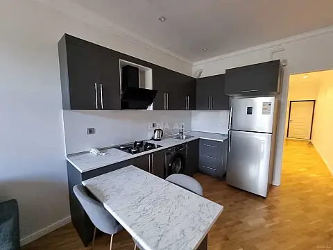 Kirayə verilir 2 otaqlı mənzil 50 m²