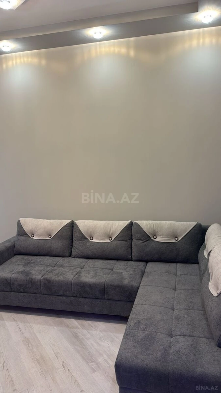 Kirayə verilir 3 otaqlı mənzil 72 m²