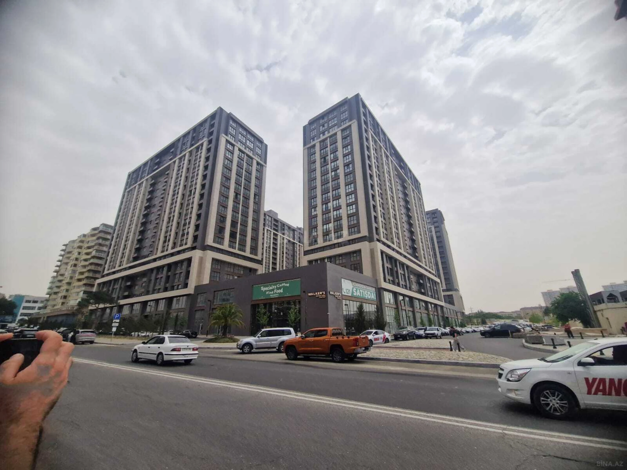 Kirayə verilir 2 otaqlı mənzil 70 m²