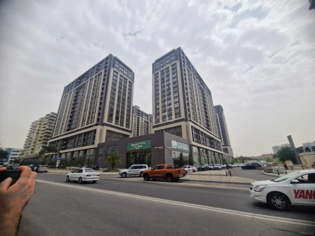 Kirayə verilir 2 otaqlı mənzil 70 m²