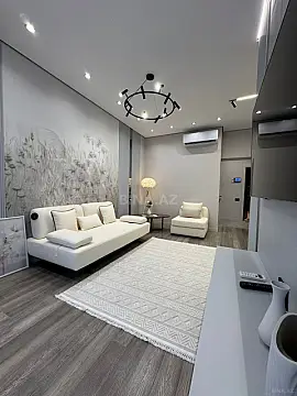 Kirayə verilir 2 otaqlı mənzil 70 m²