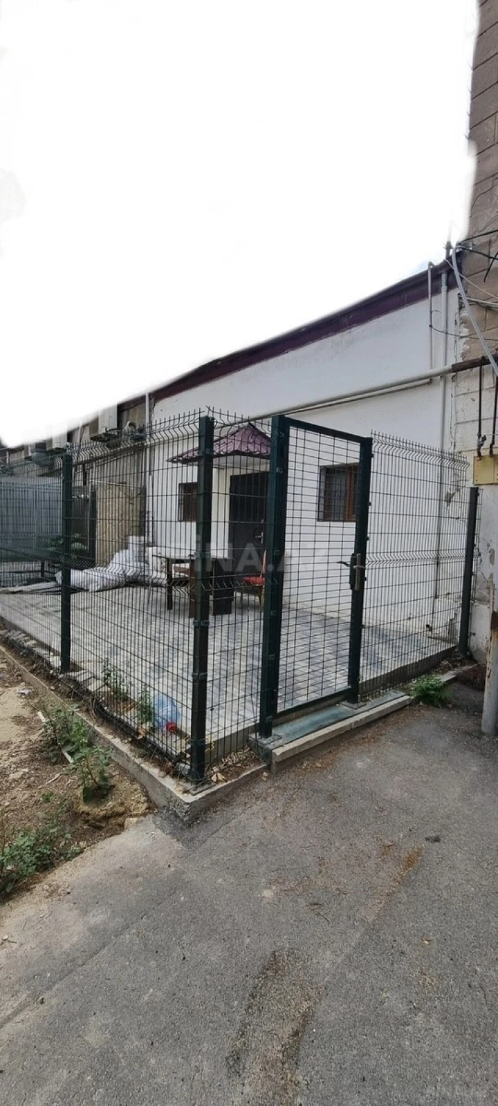 Satılır obyekt 230 m²
