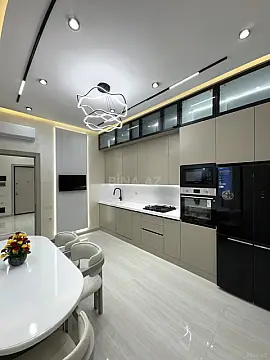 Satılır 2 otaqlı mənzil 90 m²