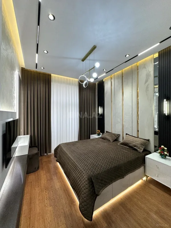 Satılır 2 otaqlı mənzil 90 m²