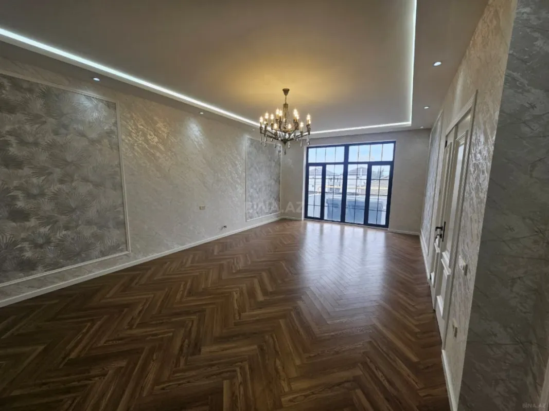 Satılır 4 otaqlı həyət evi 300 m²