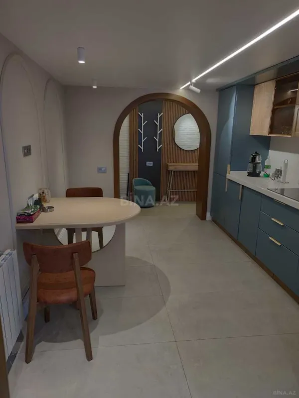 Kirayə verilir 3 otaqlı mənzil 110 m²