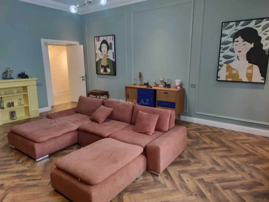 Kirayə verilir 3 otaqlı mənzil 110 m²