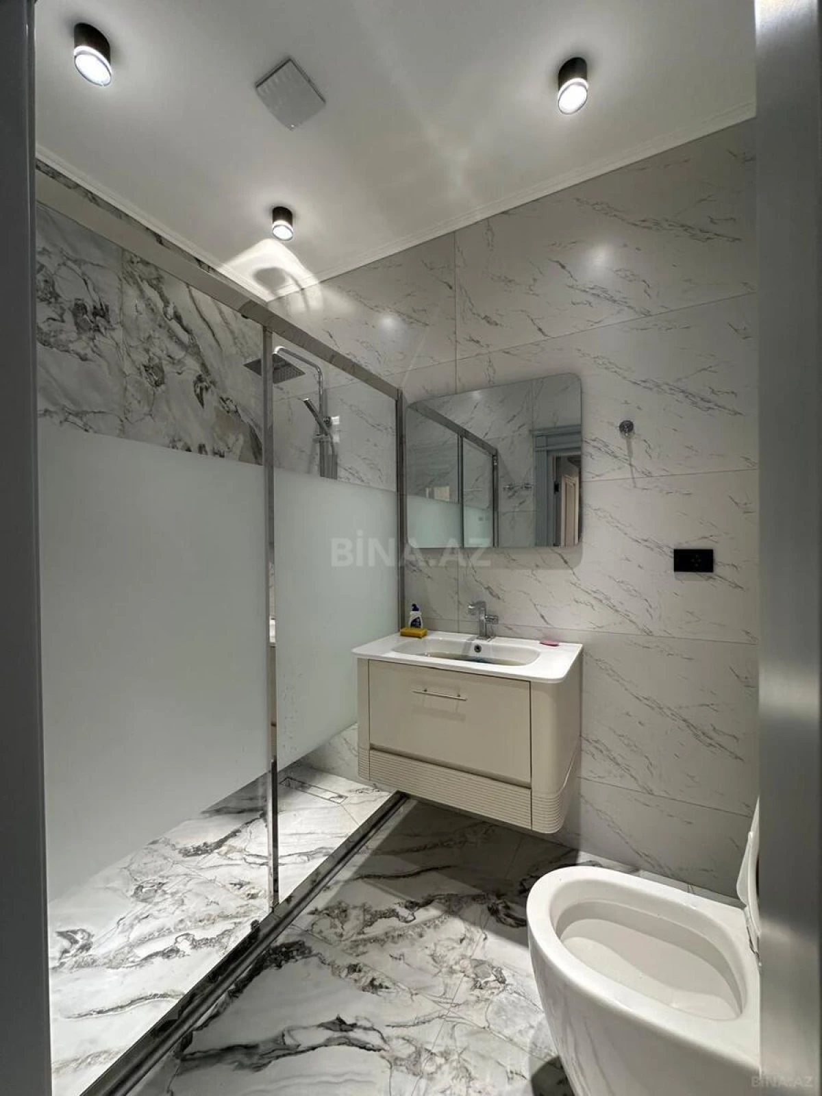 Satılır 3 otaqlı mənzil 85 m²