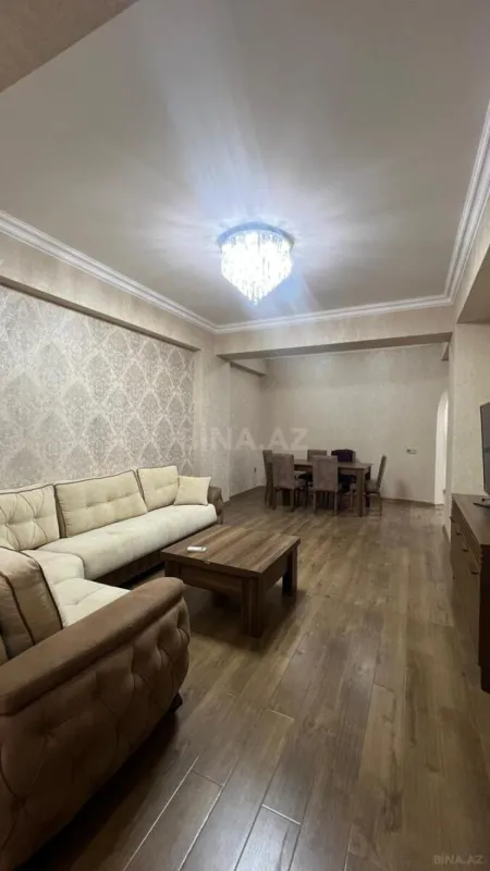 Satılır 3 otaqlı mənzil 114 m²
