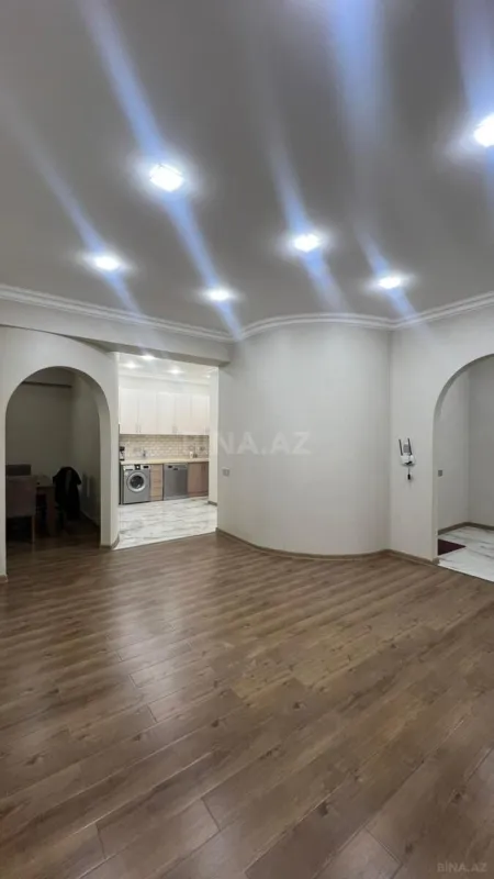Satılır 3 otaqlı mənzil 114 m²