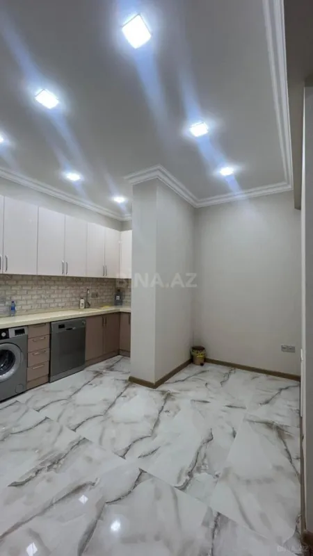 Satılır 3 otaqlı mənzil 114 m²