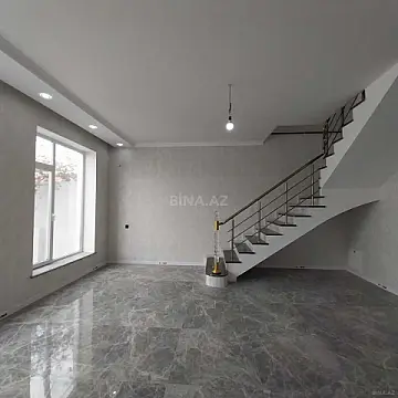 Satılır 5 otaqlı həyət evi 150 m²