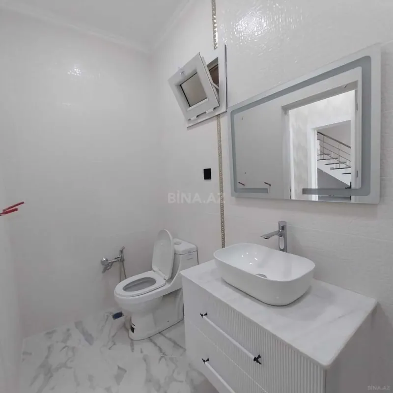 Satılır 5 otaqlı həyət evi 150 m²