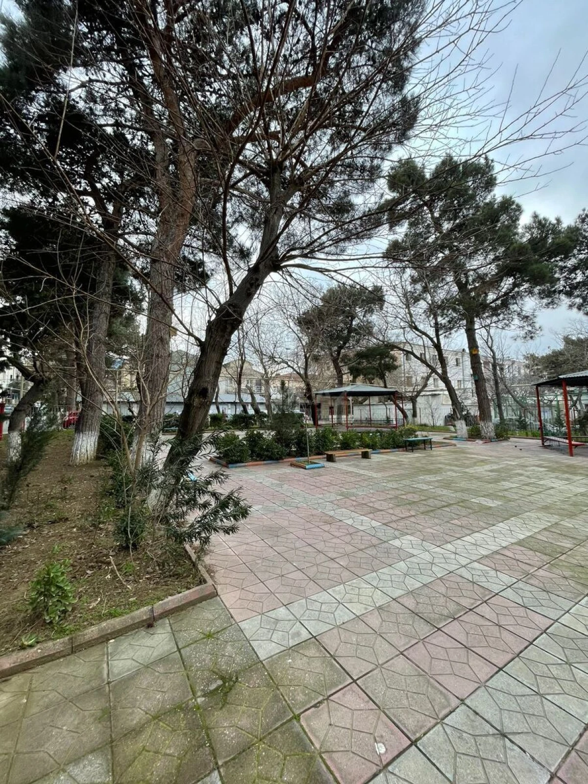 Satılır 3 otaqlı mənzil 100 m²