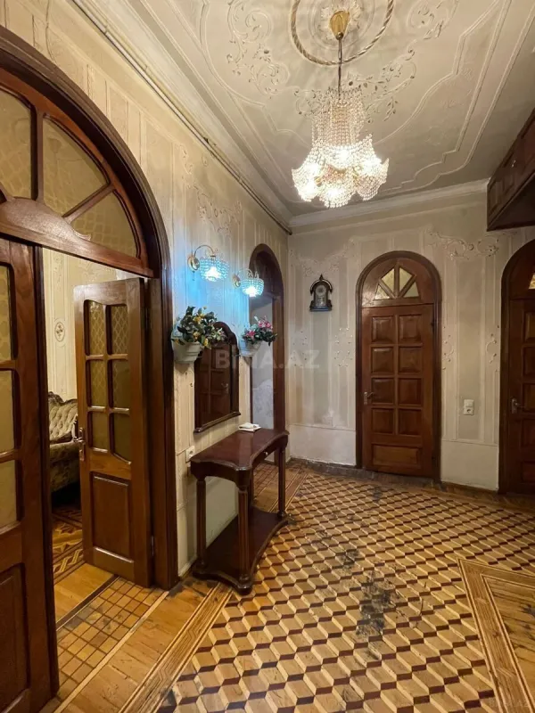 Satılır 3 otaqlı mənzil 100 m²