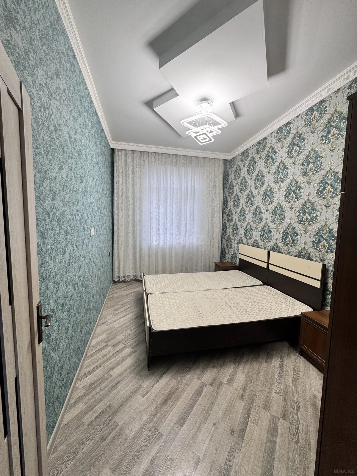 Satılır 2 otaqlı mənzil 55 m²