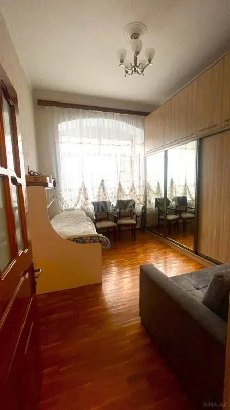 Satılır 3 otaqlı mənzil 80 m²