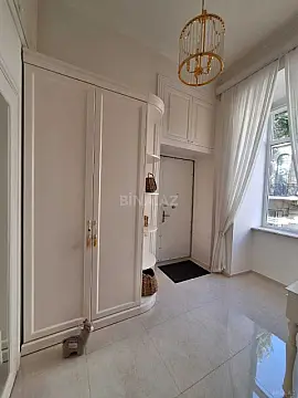 Kirayə verilir 2 otaqlı mənzil 80 m²