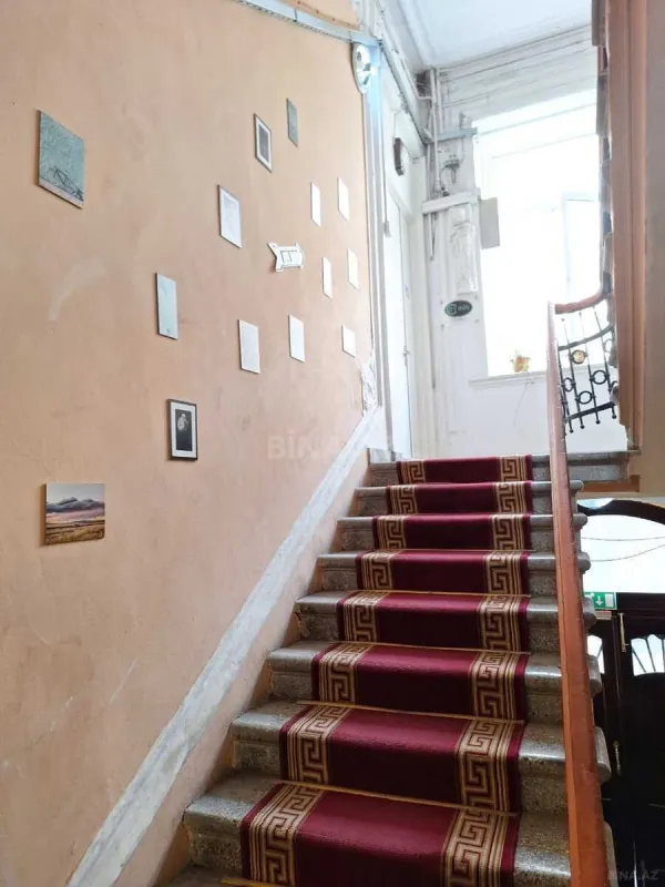 Kirayə verilir 2 otaqlı mənzil 80 m²