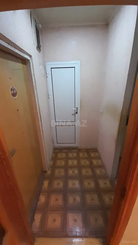 Satılır 1 otaqlı mənzil 35 m²