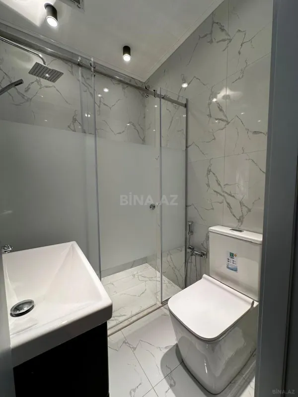 Satılır 4 otaqlı mənzil 117 m²