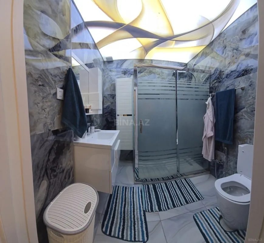 Satılır 3 otaqlı mənzil 150 m²