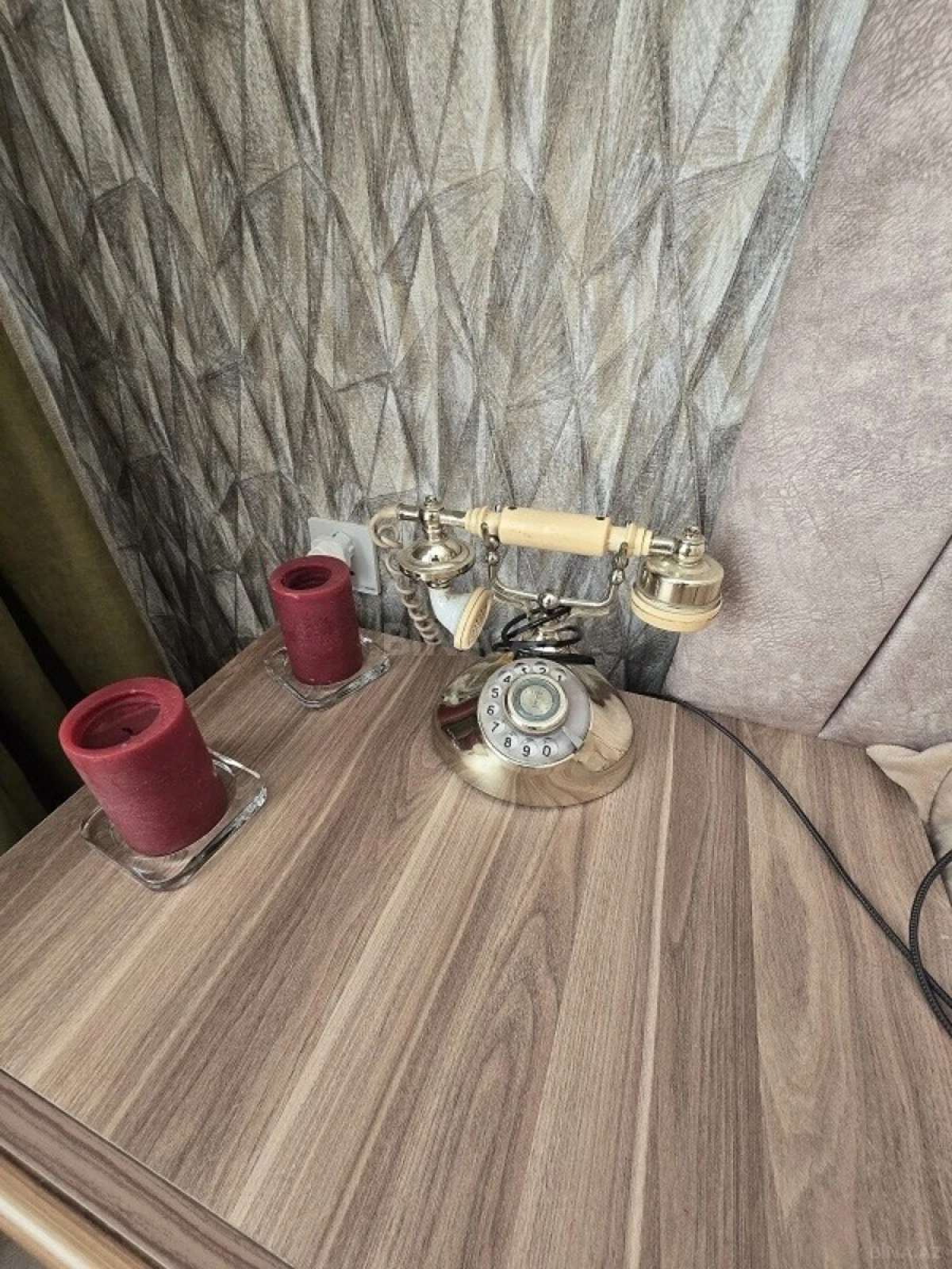 Satılır 3 otaqlı mənzil 150 m²