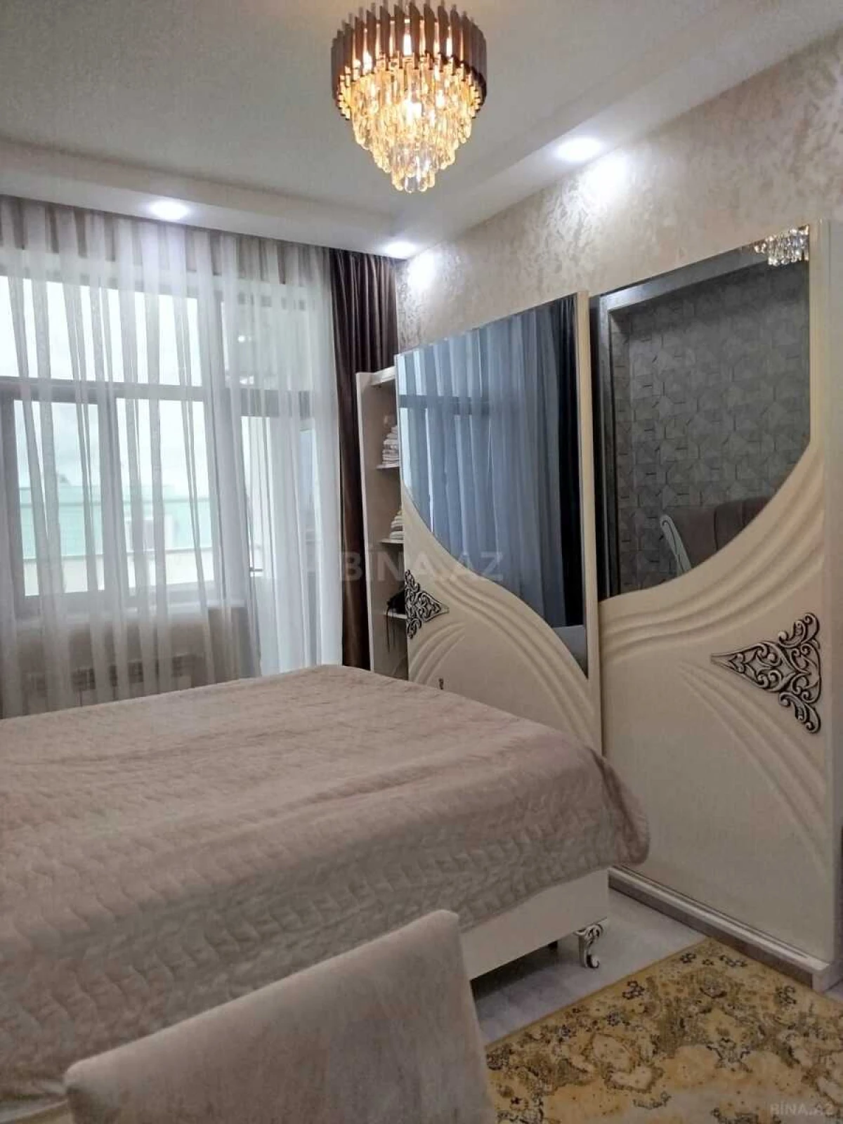 Satılır 2 otaqlı mənzil 56 m²