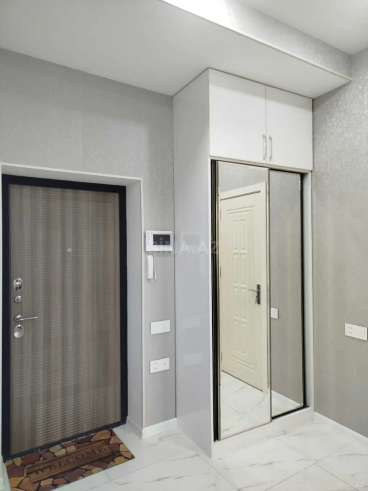 Satılır 2 otaqlı mənzil 56 m²