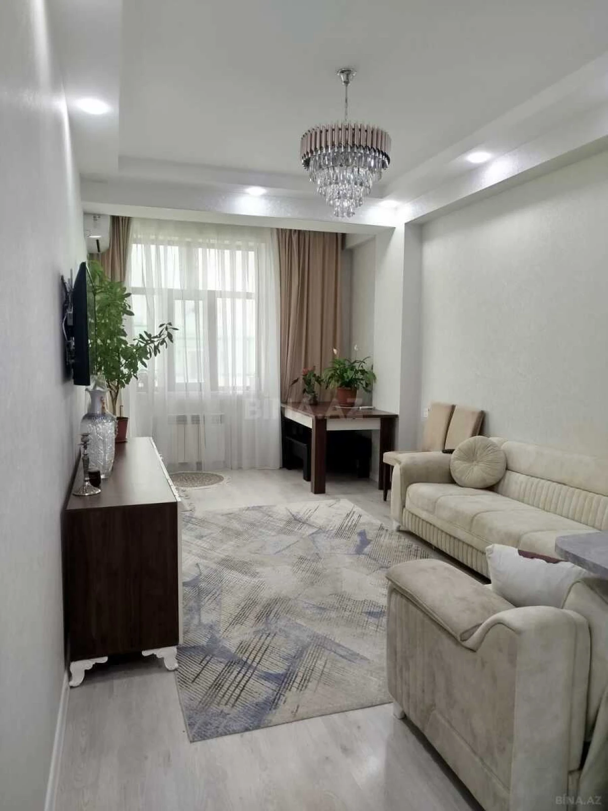 Satılır 2 otaqlı mənzil 56 m²