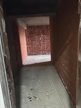 Satılır 3 otaqlı mənzil 138 m²