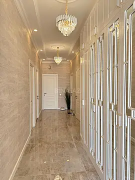 Satılır 5 otaqlı həyət evi 160 m²