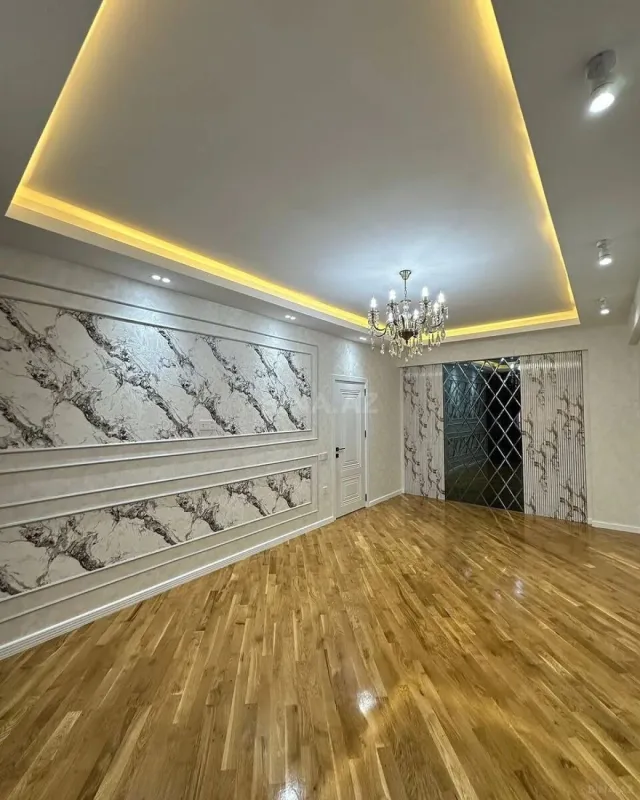 Satılır 2 otaqlı mənzil 80 m²