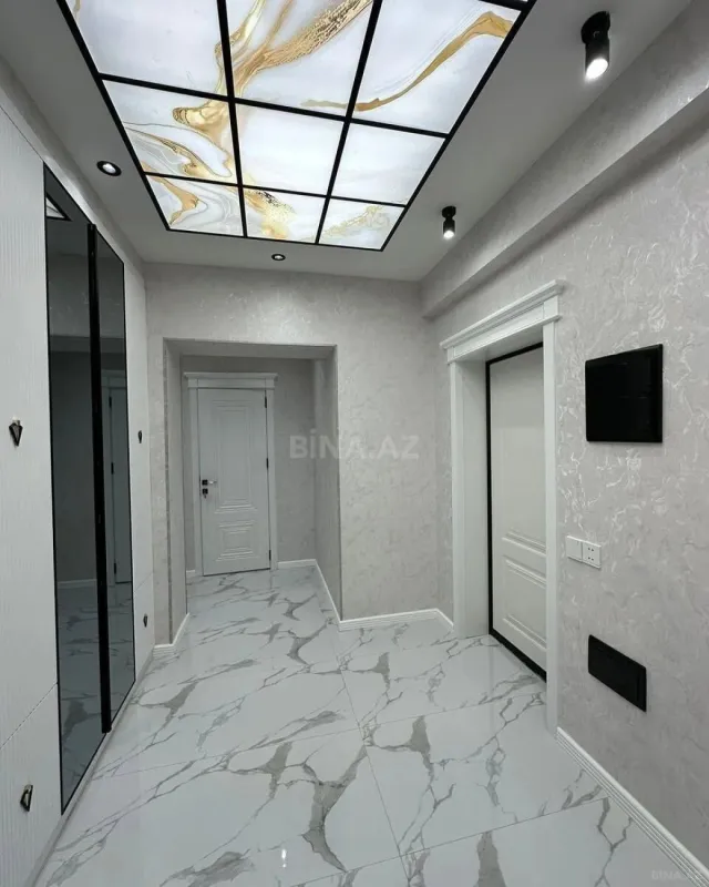Satılır 2 otaqlı mənzil 80 m²