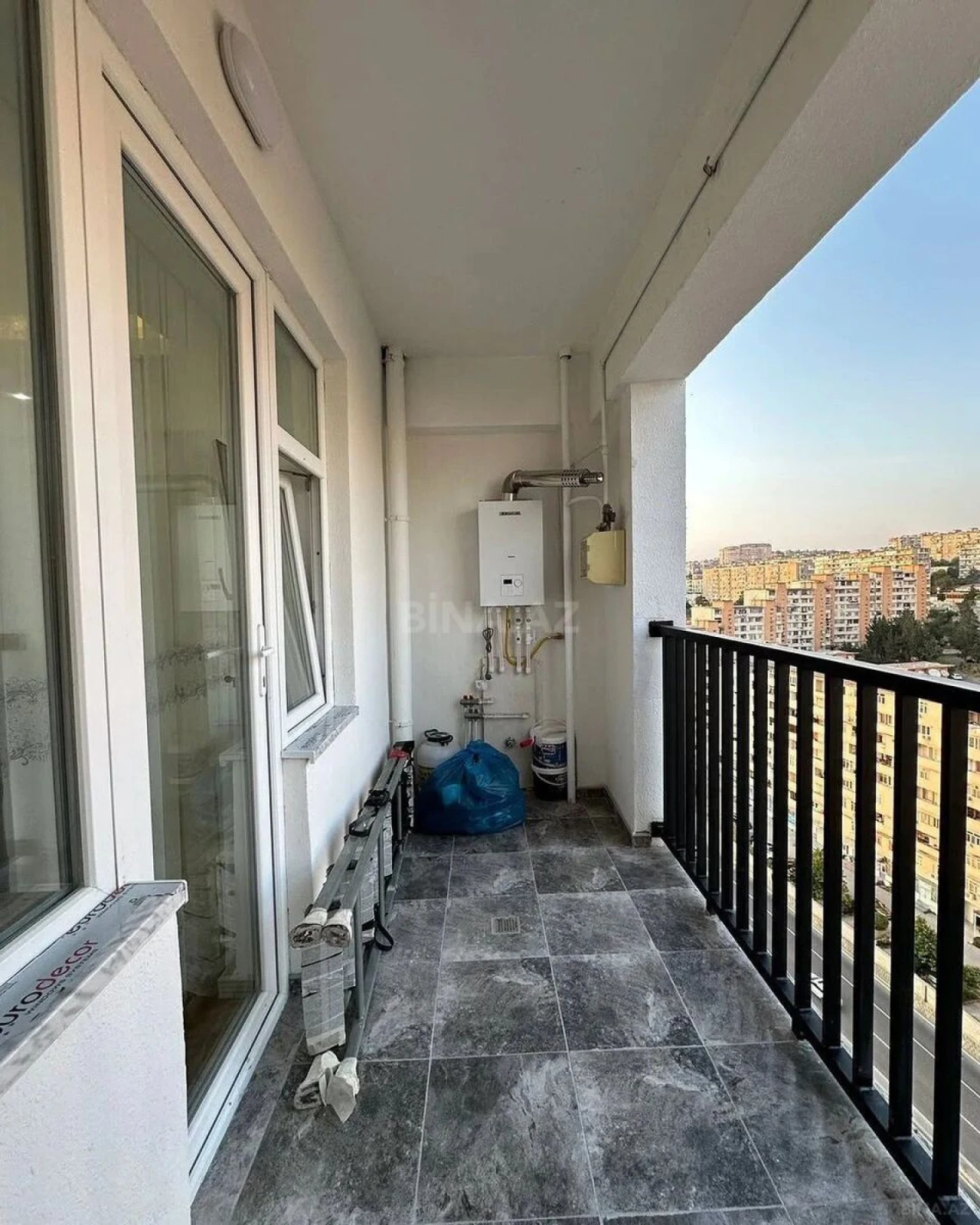 Satılır 2 otaqlı mənzil 80 m²