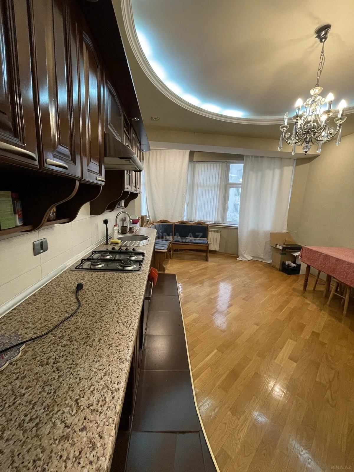 Satılır 3 otaqlı mənzil 167 m²