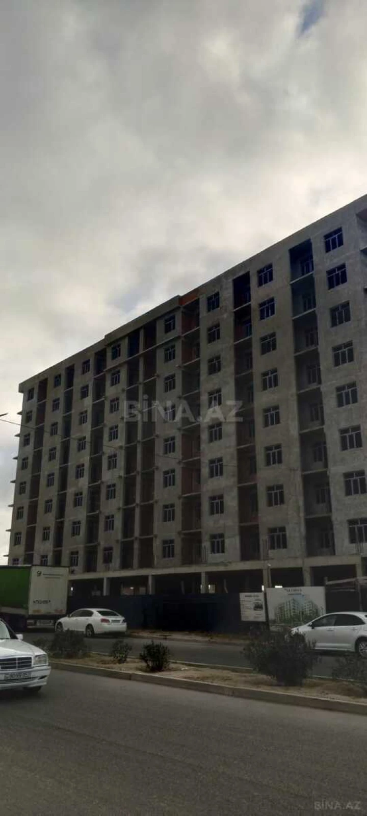 Satılır 1 otaqlı mənzil 57 m²