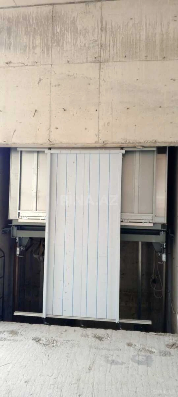 Satılır 1 otaqlı mənzil 57 m²