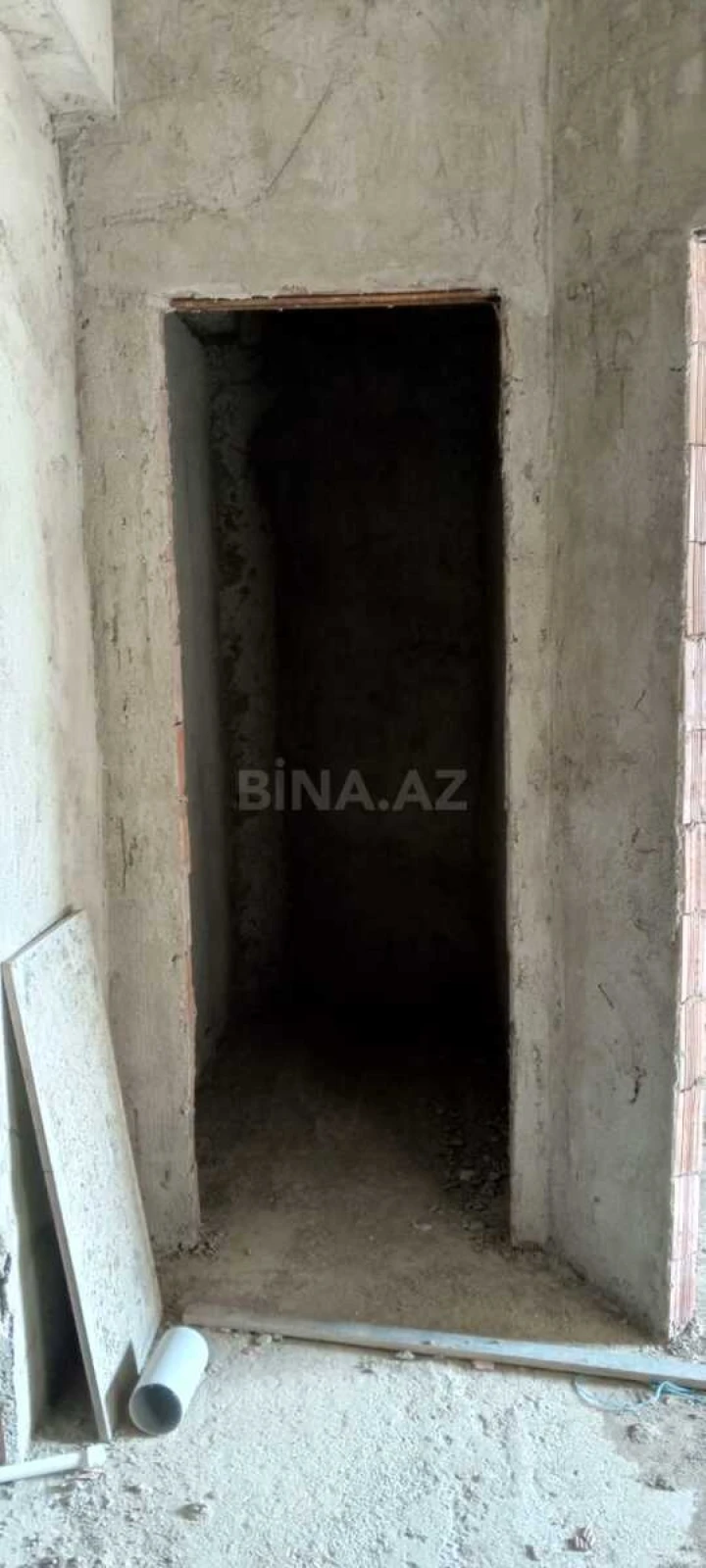 Satılır 1 otaqlı mənzil 57 m²