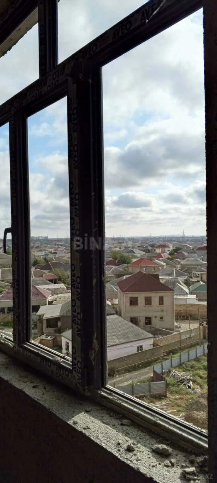 Satılır 1 otaqlı mənzil 57 m²