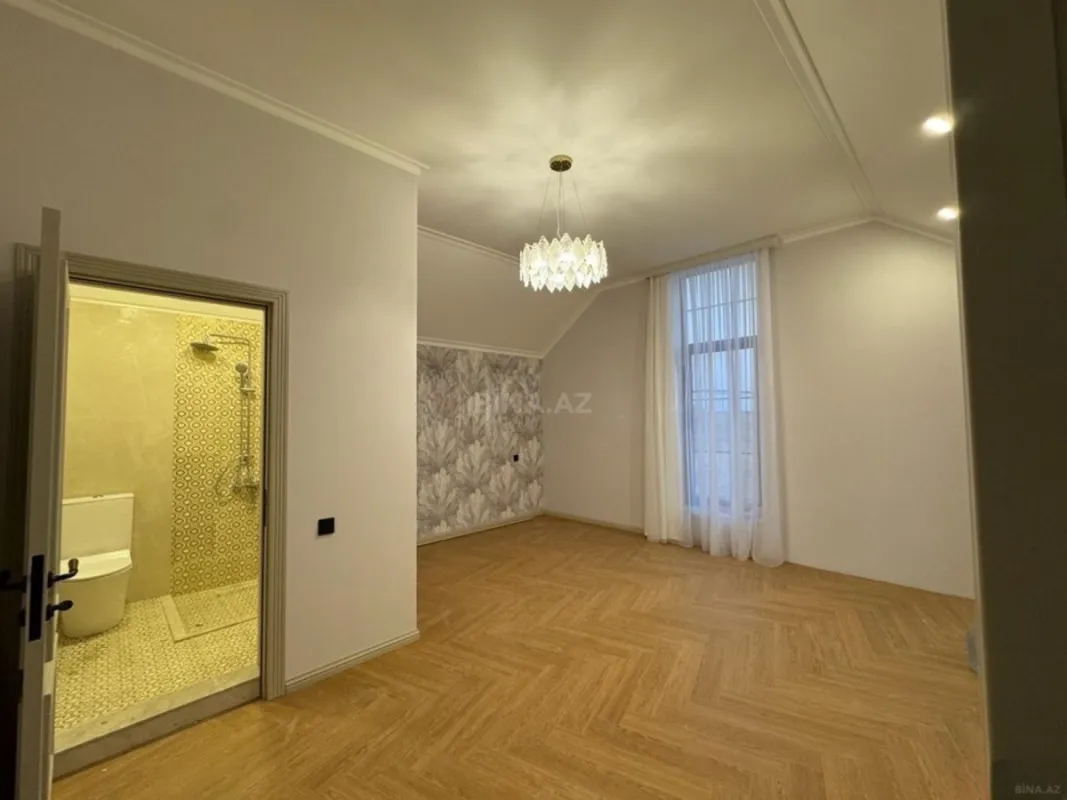 Satılır 5 otaqlı həyət evi 190 m²