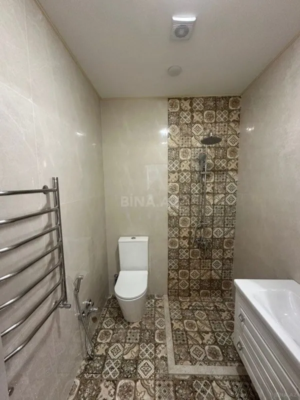 Satılır 5 otaqlı həyət evi 190 m²